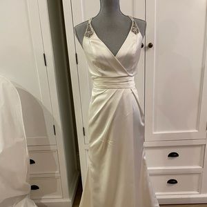 David’s bridal Galina bridal wedding dress gown